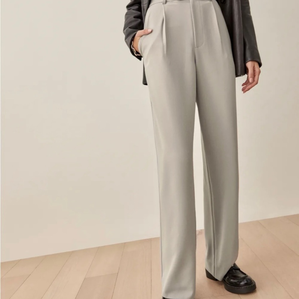 Reformation Jordana Pant in size 2 NEW WITH TAGS